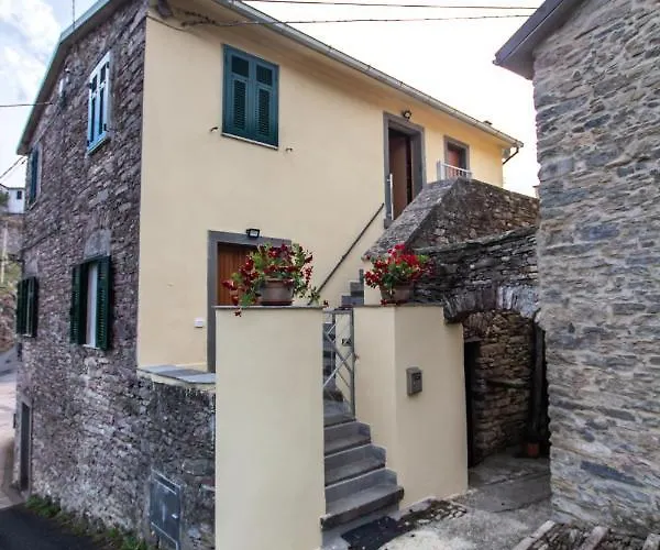 Near - Cinque Terre Holiday